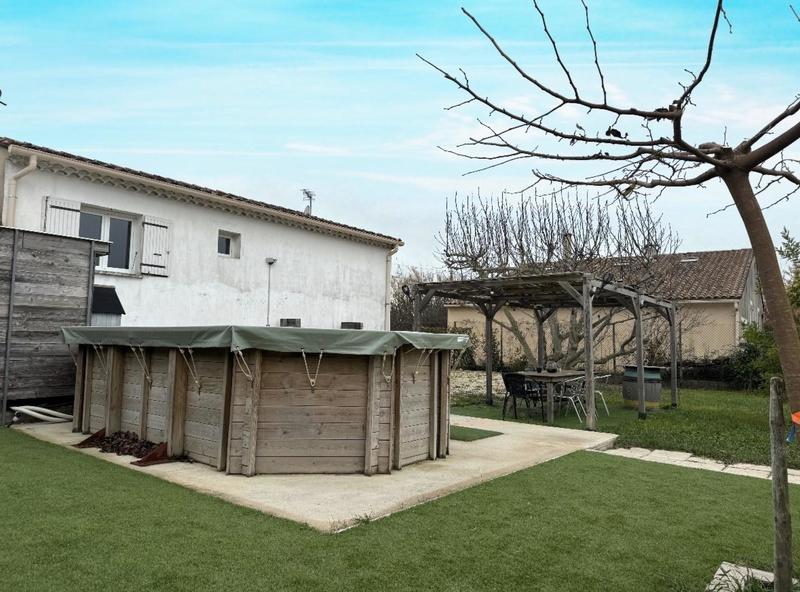 Maison - 80 m² - 3 pièces