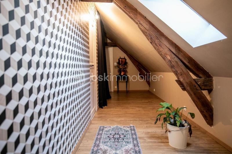 Maison de ville - 184 m² - 9 pièces