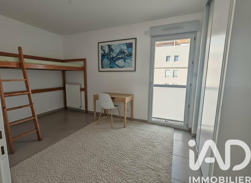 Appartement - 100 m² - 4 pièces
