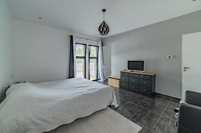 Maison contemporaine - 290 m² - 5 pièces