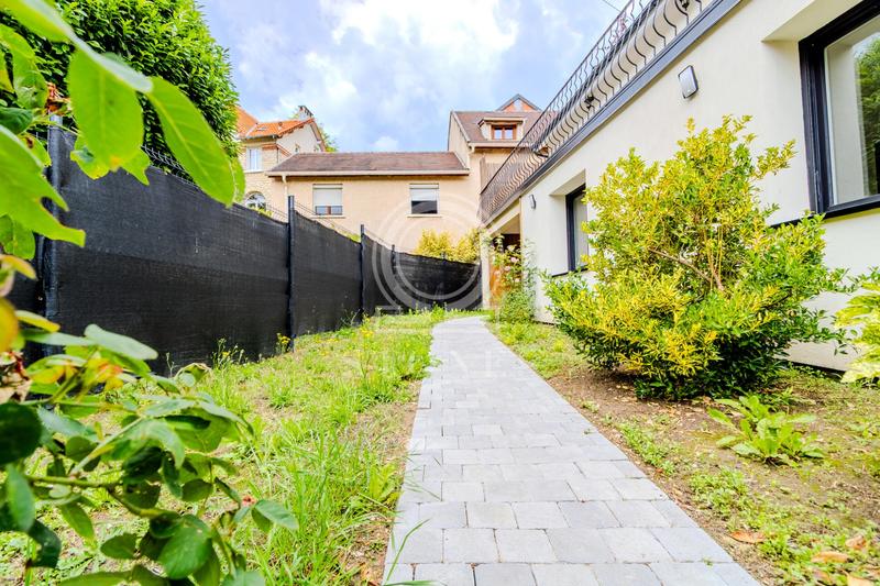 Maison ancienne - 100 m² - 5 pièces