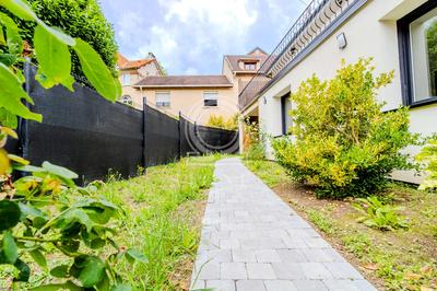 Maison ancienne - 100 m² - 5 pièces