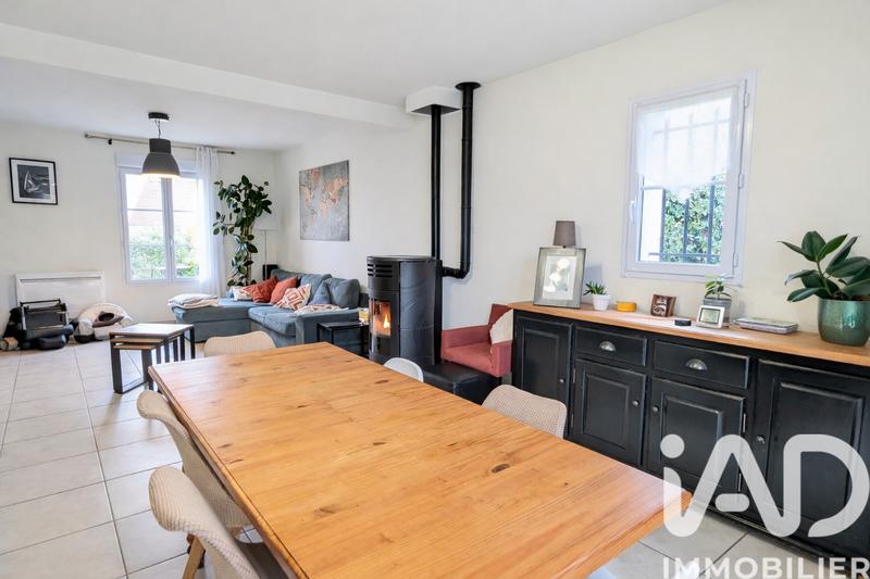 Maison - 145 m² - 6 pièces