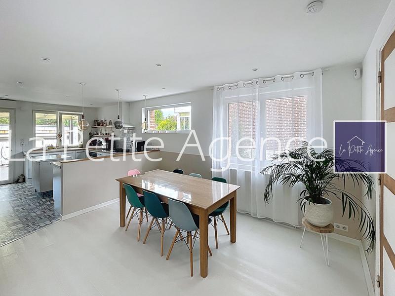 Maison - 100 m² - 5 pièces