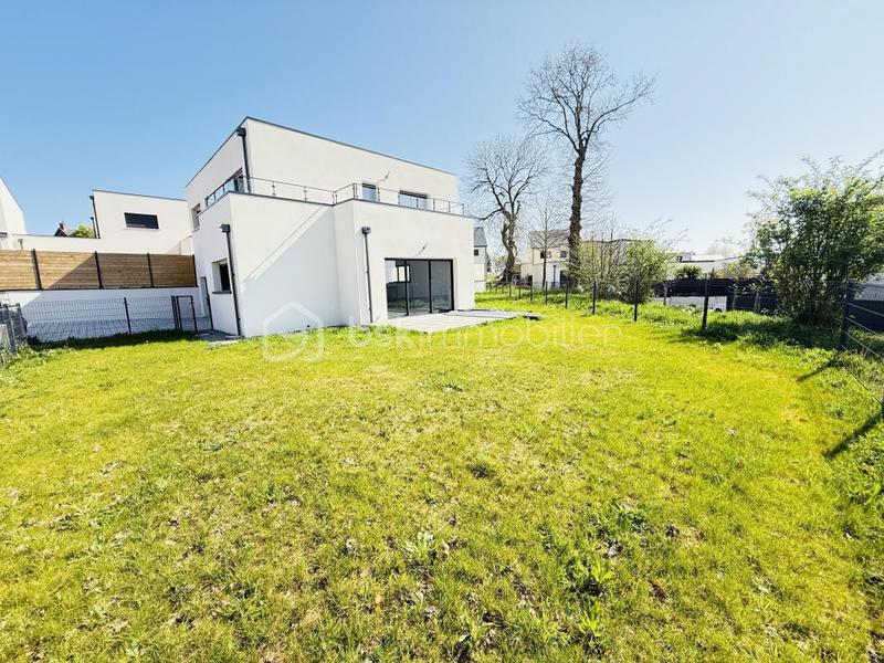 Maison - 170 m² - 7 pièces