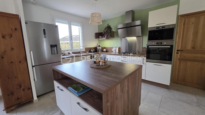 Maison - 97 m² - 5 pièces