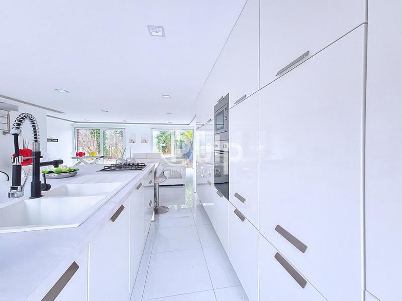 Maison - 84 m² - 4 pièces