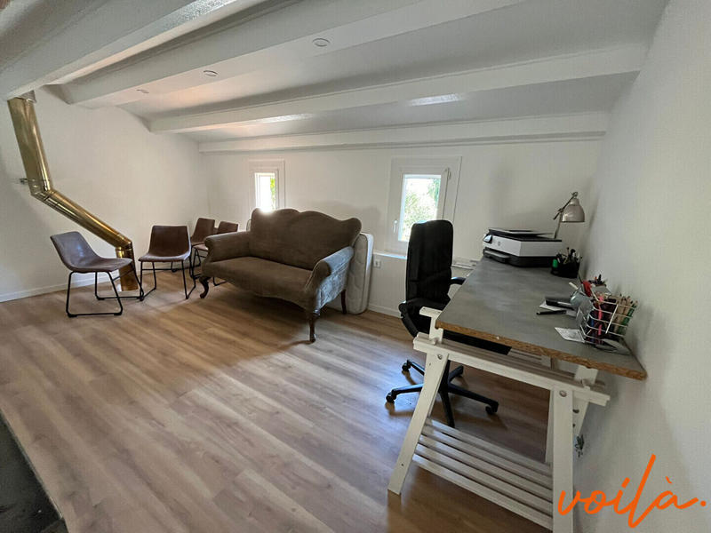 Maison - 181 m² - 6 pièces