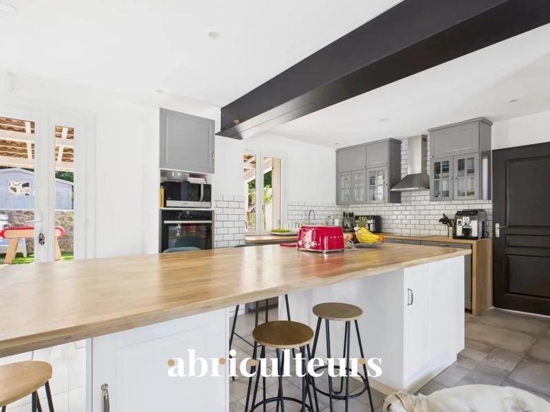 Maison ancienne - 150 m² - 6 pièces