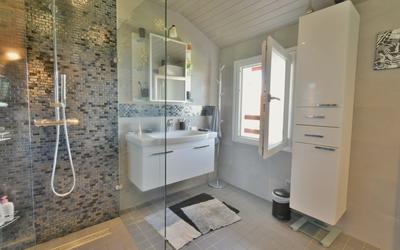 Villa - 202 m² - 7 pièces