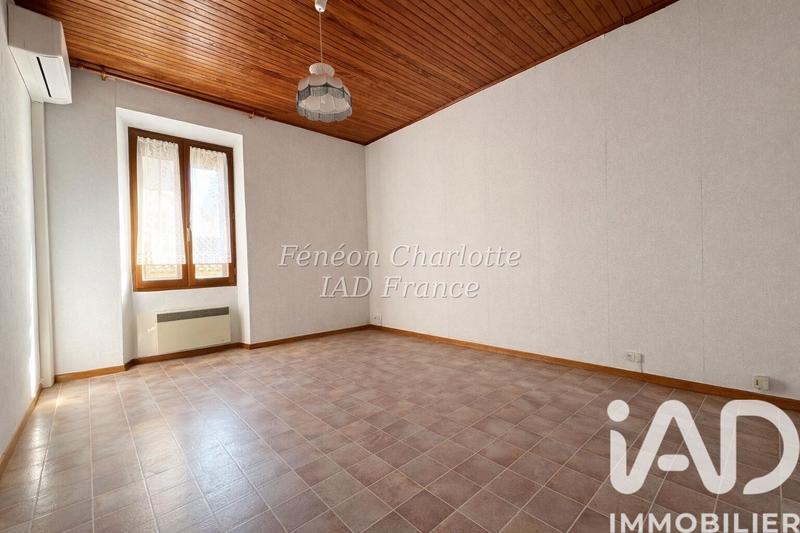 Maison - 104 m² - 7 pièces