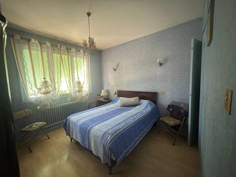 Maison - 175 m² - 7 pièces