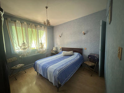 Maison - 175 m² - 7 pièces