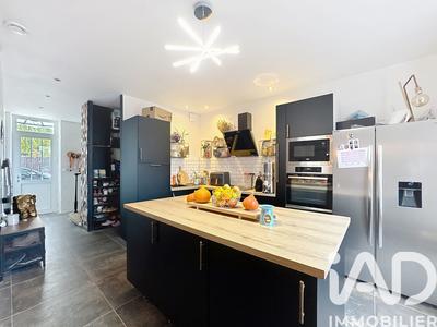 Maison - 132 m² - 5 pièces