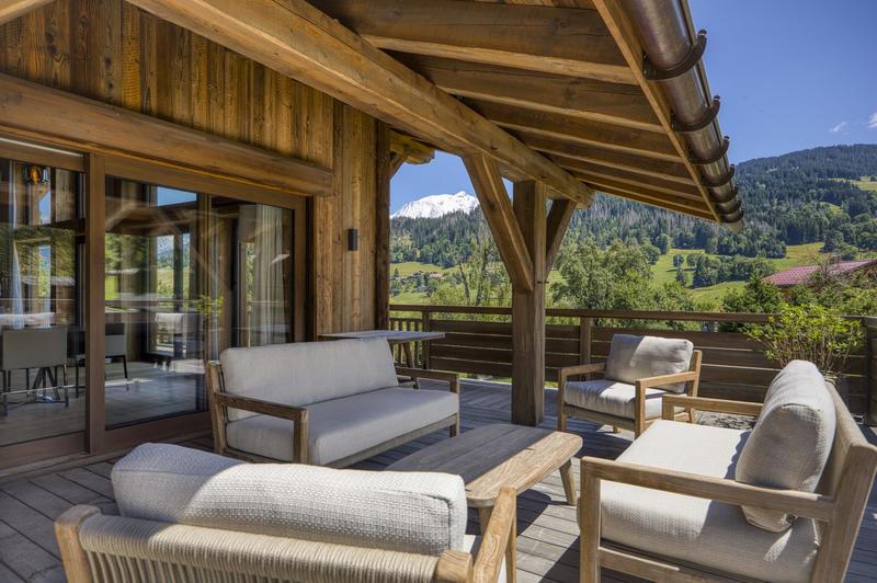 Châlet - 596 m² - 12 pièces