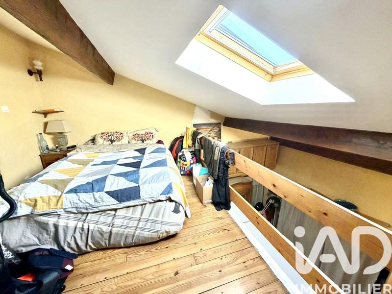 Maison - 186 m² - 8 pièces