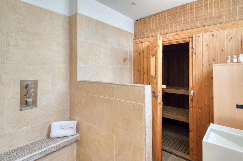 Villa - 500 m² - 14 pièces