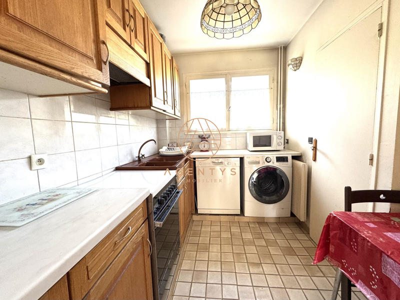 Appartement - 57 m² - 3 pièces