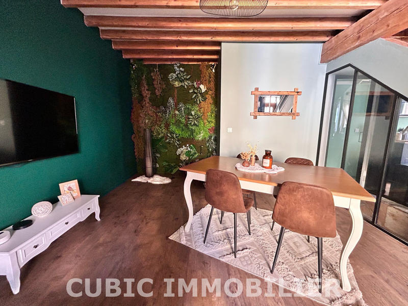 Maison de village - 144 m² - 4 pièces