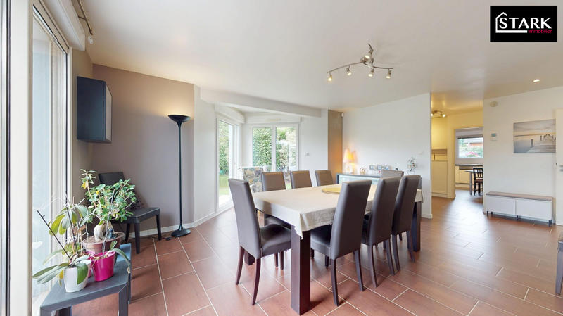 Maison contemporaine - 170 m² - 6 pièces