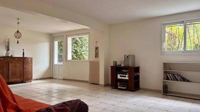 Maison - 143 m² - 7 pièces