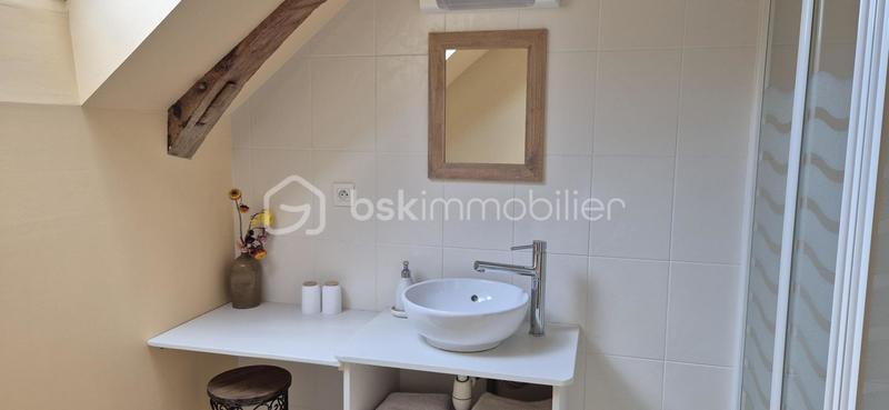 Propriété - 286 m² - 12 pièces