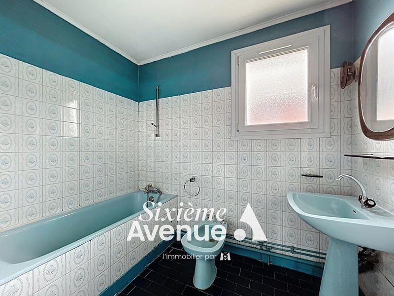 Maison - 106 m² - 5 pièces