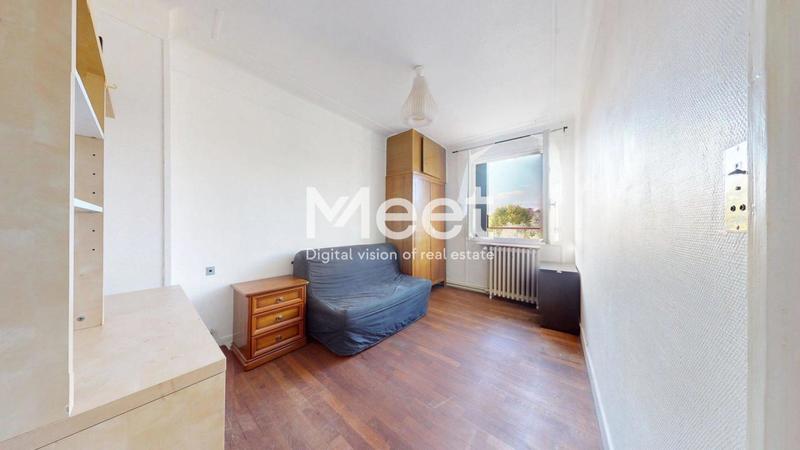 Moulin - 71 m² - 5 pièces