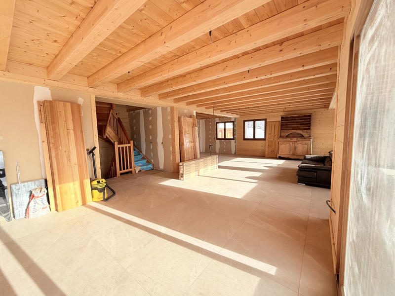 Châlet - 306 m² - 9 pièces