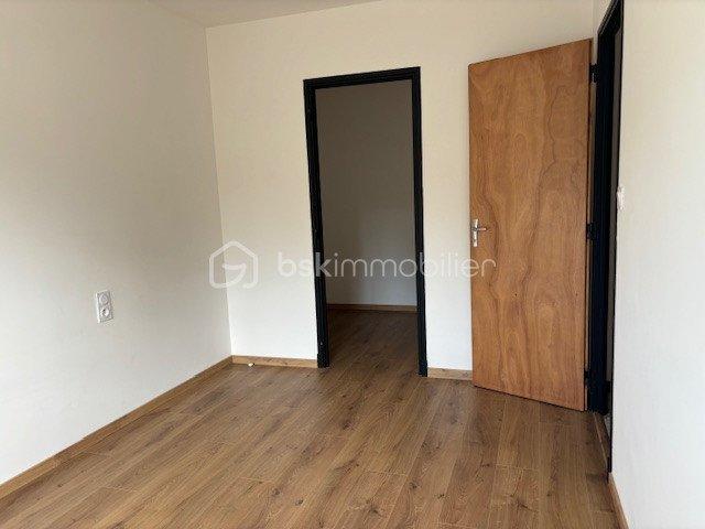 Immeuble - 142 m² - 10 pièces