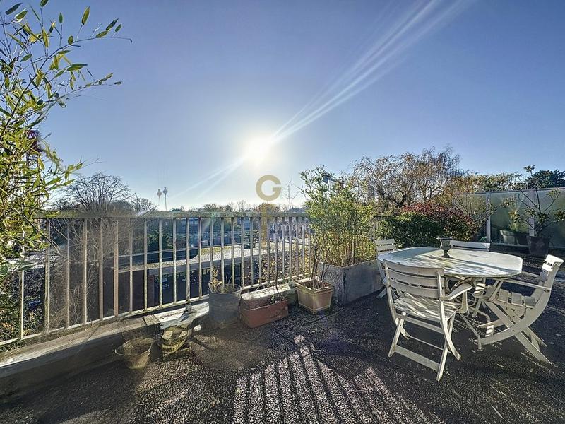 Appartement - 123 m² - 5 pièces