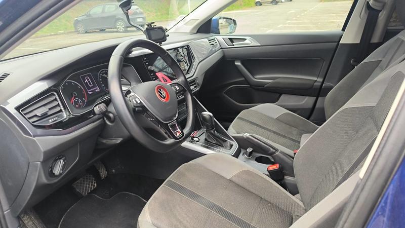 Volkswagen Polo VI 1.0 Tsi 110 Dsg7 R-Line