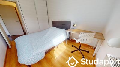 Chambre - 10 m² - 1 pièce