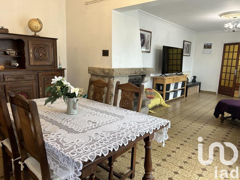 Maison - 245 m² - 9 pièces