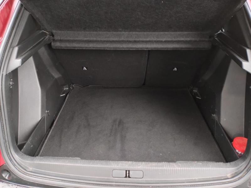 Peugeot 2008 II PureTech 130 s&amp;S Eat8 Allure