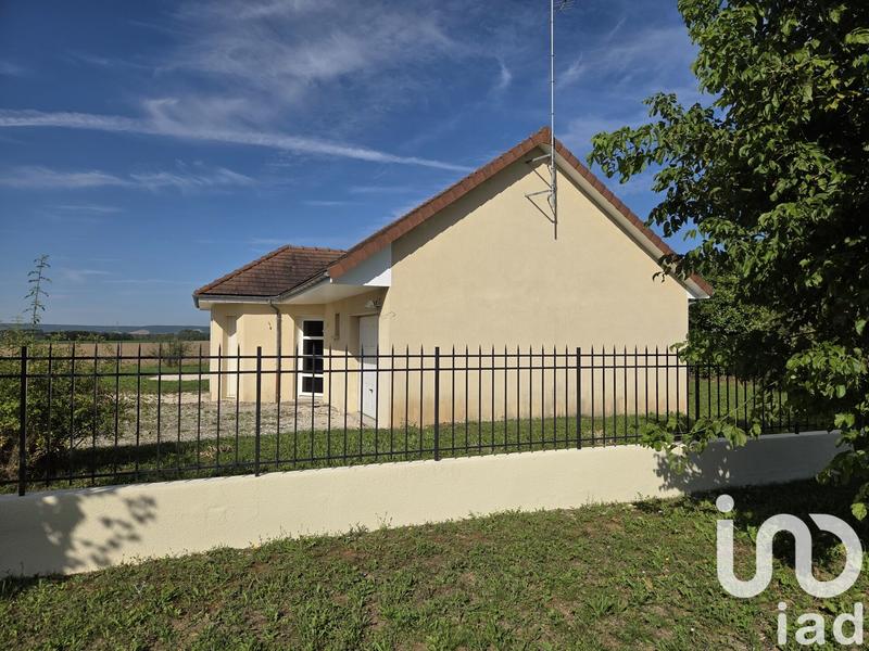Maison - 92 m² - 5 pièces