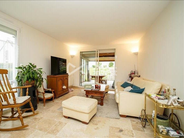 Maison - 101 m² - 5 pièces