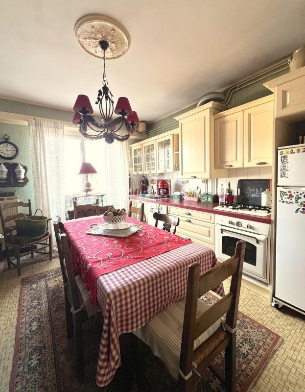 Appartement - 87 m² - 4 pièces