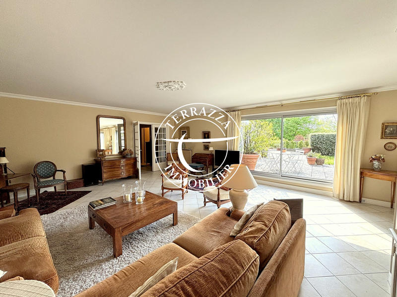 Appartement - 127 m² - 5 pièces