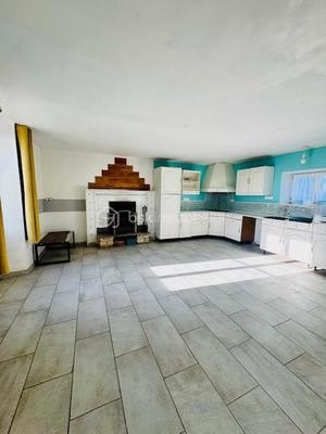 Maison - 98 m² - 6 pièces