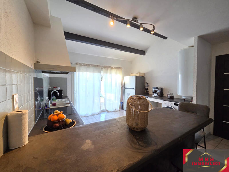 Appartement - 99 m² - 4 pièces