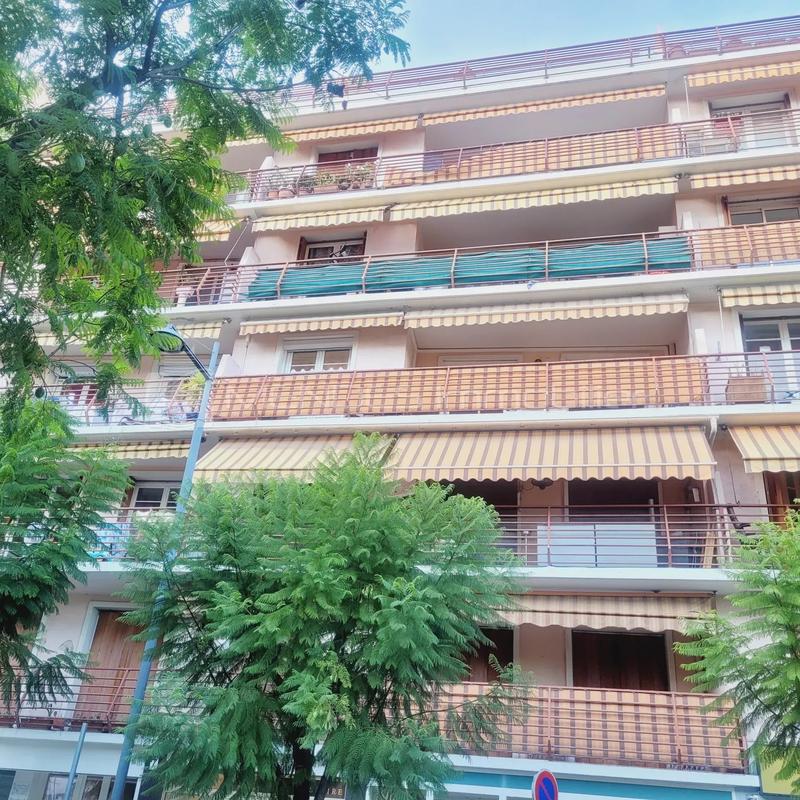 Appartement - 72 m² - 3 pièces