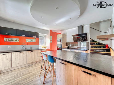 Mas - 160 m² - 6 pièces