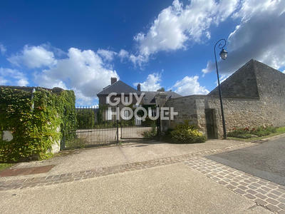 Maison - 350 m² - 15 pièces