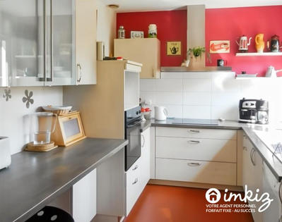 Maison - 269 m² - 10 pièces