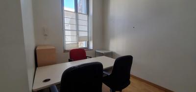 Bureau - 19 m² - 2 pièces