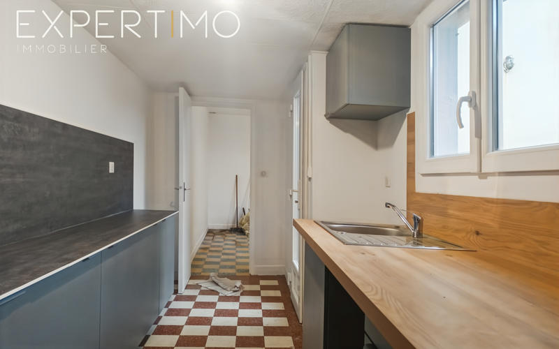 Maison - 93 m² - 5 pièces