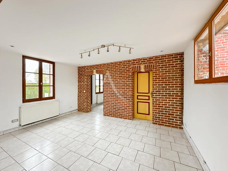 Maison - 90 m² - 5 pièces