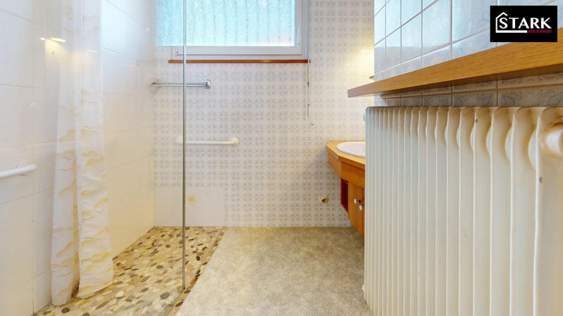 Maison - 92 m² - 5 pièces