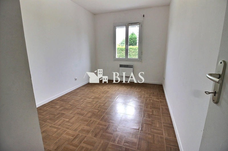 Maison - 98 m² - 4 pièces